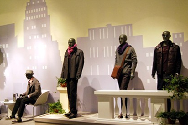 城市讓生活更美好、洛茲讓中國(guó)更時(shí)尚